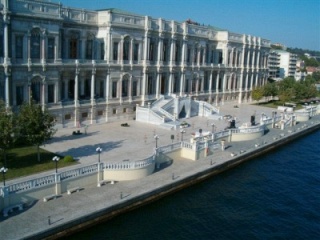 [ Çırağan Palace, İstanbul ]